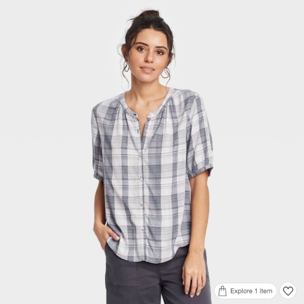 NWOT Universal Thread Tie-Front Button-Down Blouse